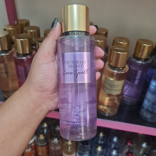 Victoria's Secret mists from US