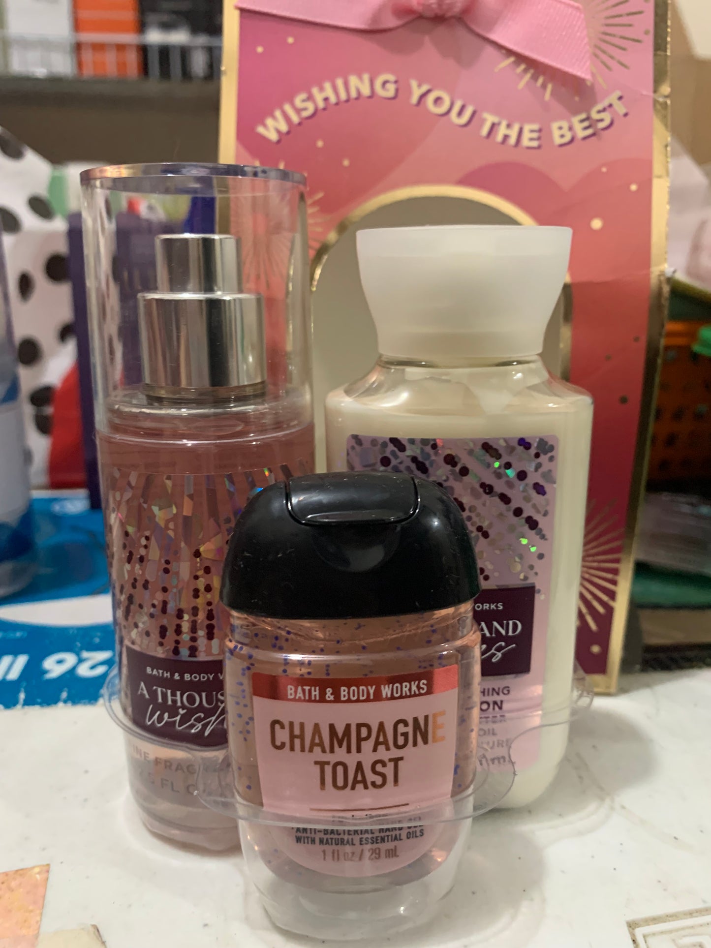 BATH AND BODYWORKS GIFT SETS