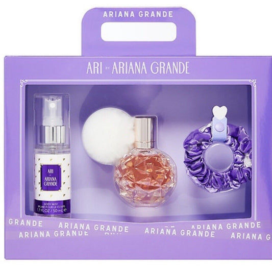 ARI by Ariana grande gift set